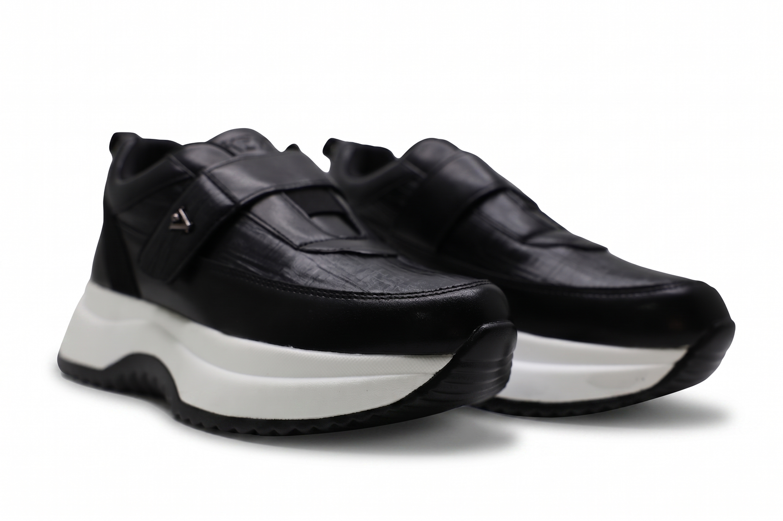 BASKETS CONFORTABLES – NOIR