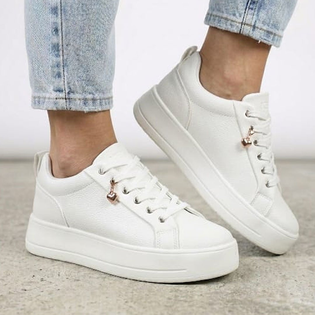 BASKETS CONFORTABLES – BLANC