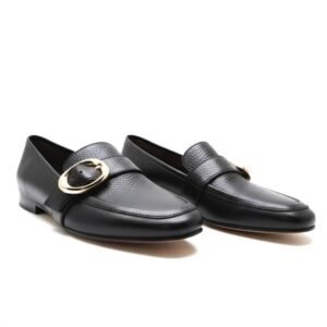 CHAUSSURE EN CUIR BOUT CARRÉ - NOIR