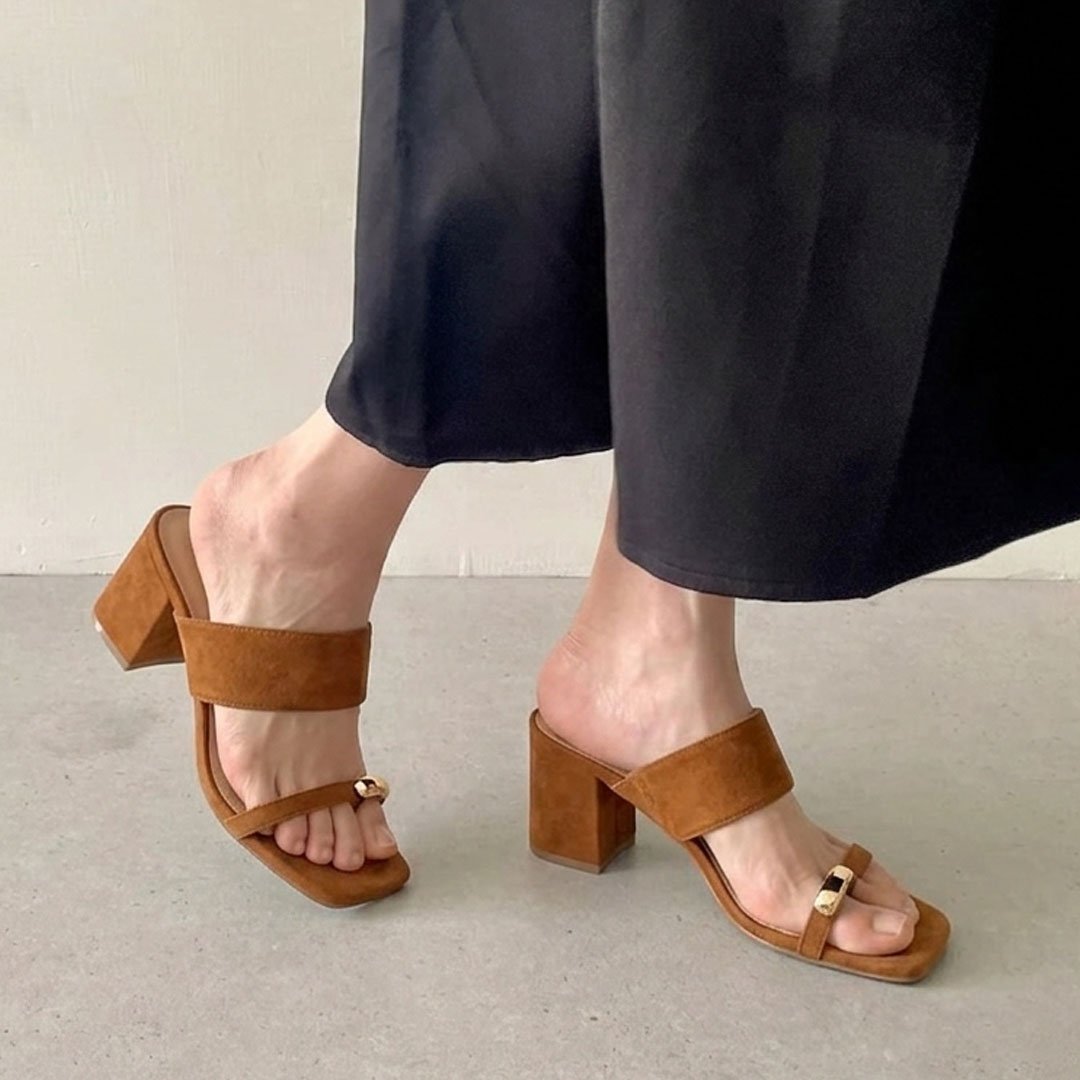 MULES DEMI TALON – CAMEL