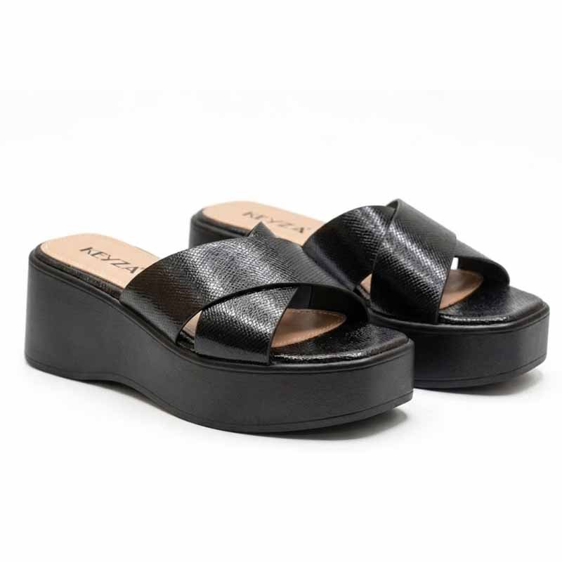 SANDALES COMPENSÉES BRIDES CROISÉES – NOIR